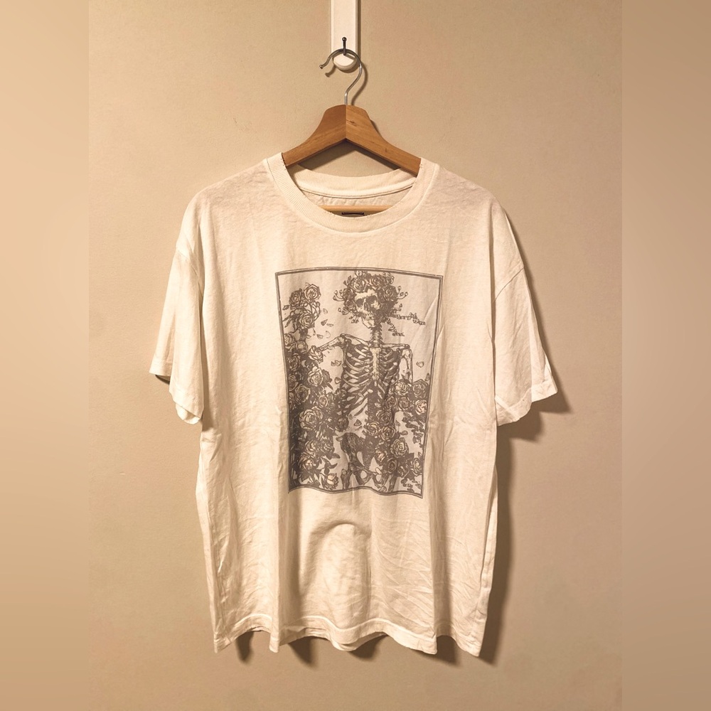 American Eagle Tailgate Grateful Dead Tshirt